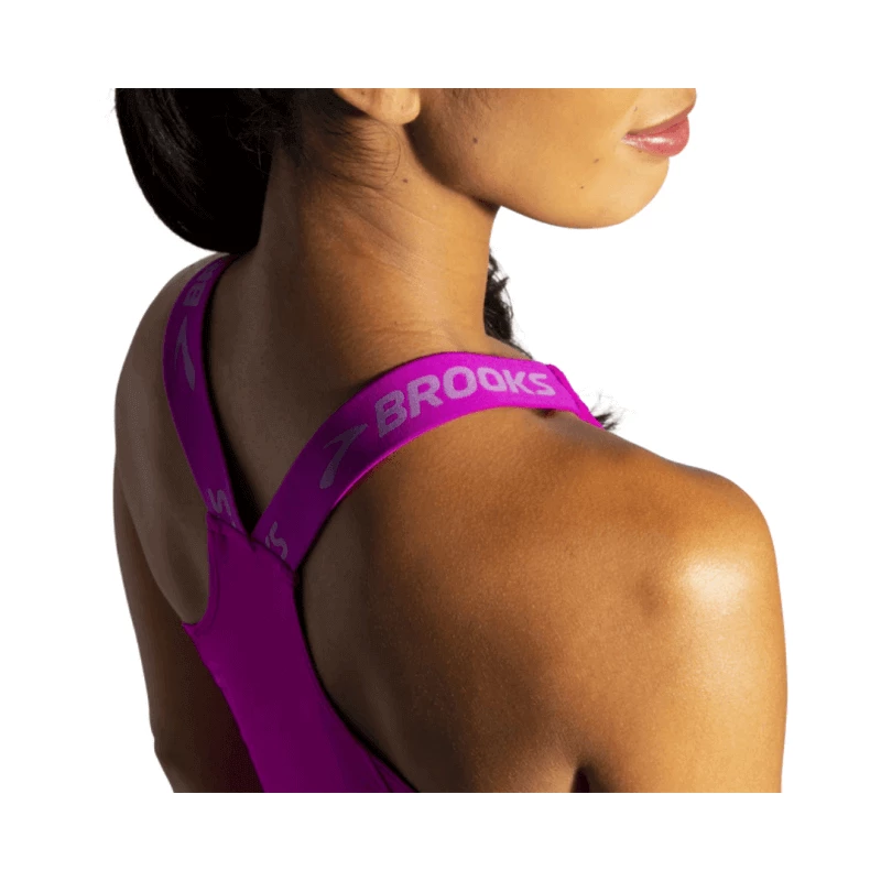Camiseta Sin Mangas Brooks Pick-up Lila Mujer 8 Camiseta Sin Mangas Brooks Pick-up Lila Mujer - Image 6